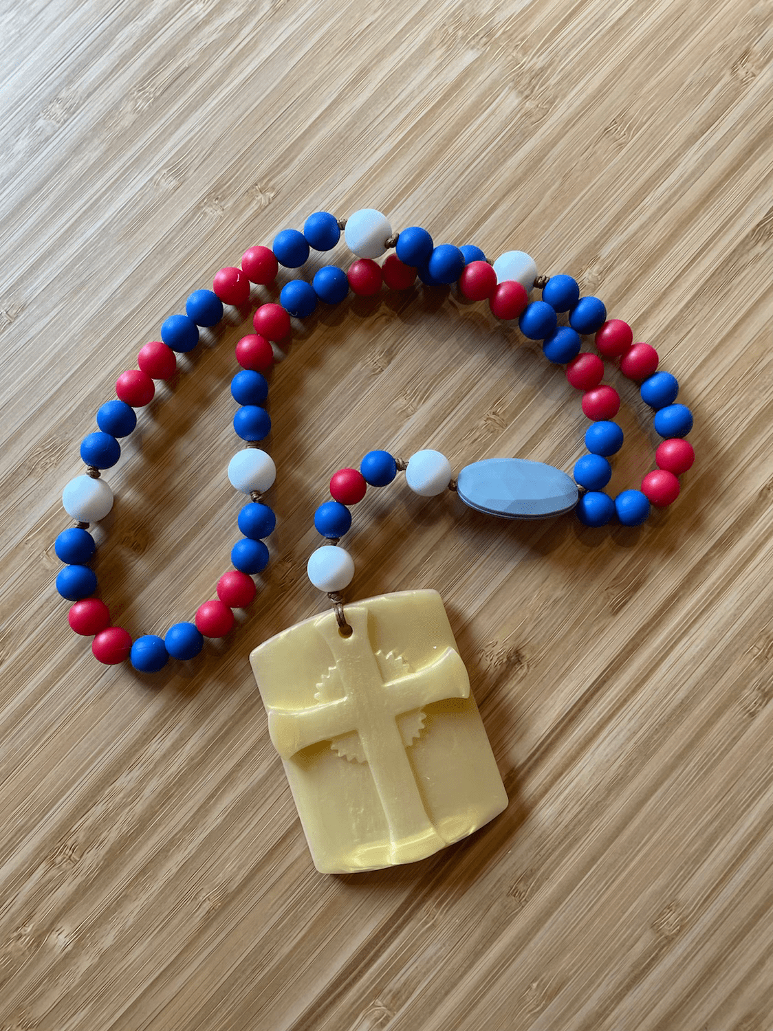 Divine Mercy, Rosary Chew Shop